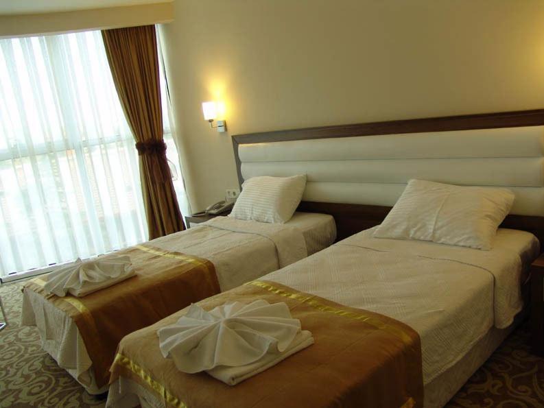 Ozpark Hotel Akşehir Chambre photo