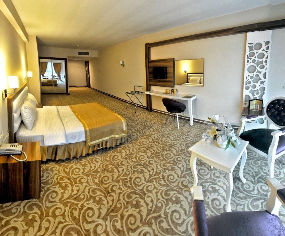Ozpark Hotel Akşehir Extérieur photo